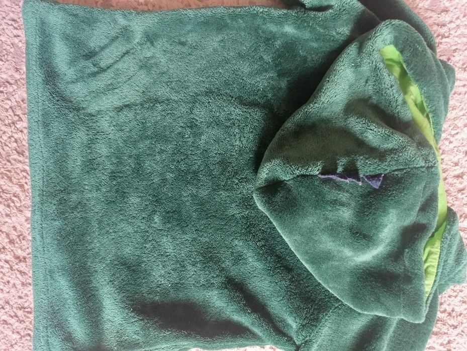 Тепла кофта Дракошка 5-6 р