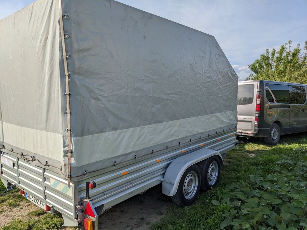Поичіп 2осний 2.5 тони лафета тент розбірний