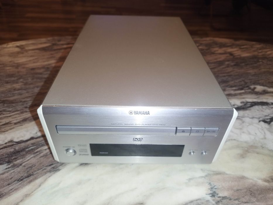 Yamaha Odtwarzacz DVD-E810