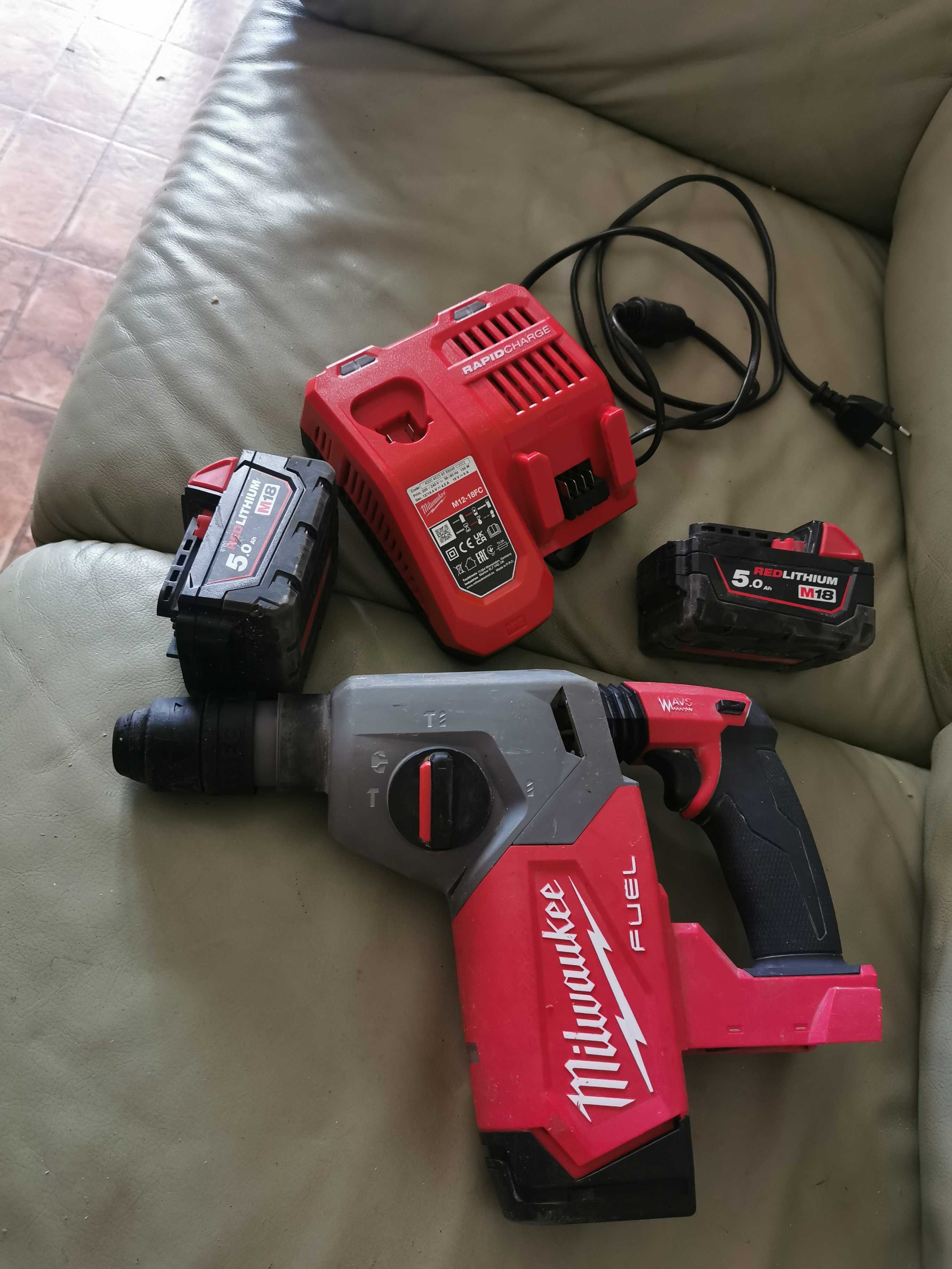 Mlot Milwaukee m18 FHX młotowiertarka