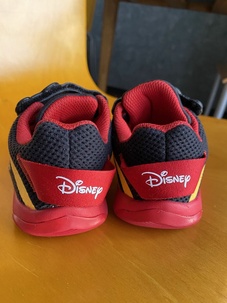 Кросівки кроссовки кеди дитячі adidas disney  22р