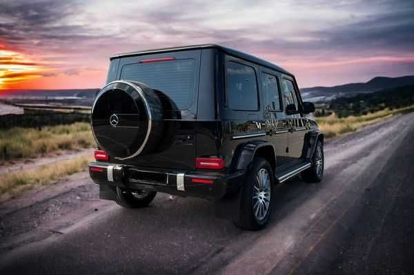 Mercedes Benz G500 AMG кубик гелик прокат аренда на свадьбу Киев