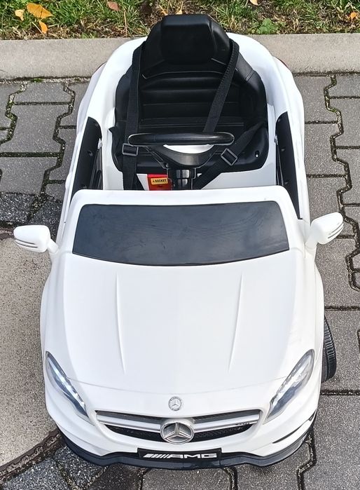 Mercedes GLA 45 AMG Playtastic Auto na akumulator z pilotem