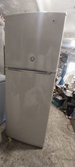 Холодильник LG стан ідеальний