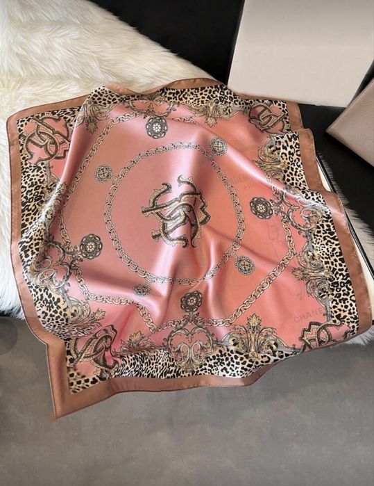 Apaszka Christian Dior Cavalli