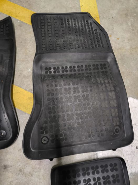 Tapetes auto Mercedes