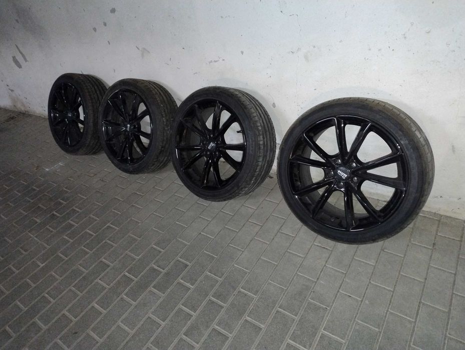 Felgi koła  Mam Germany 19 5x12 cali  Bridgestone 235/40/18 dot 2023r