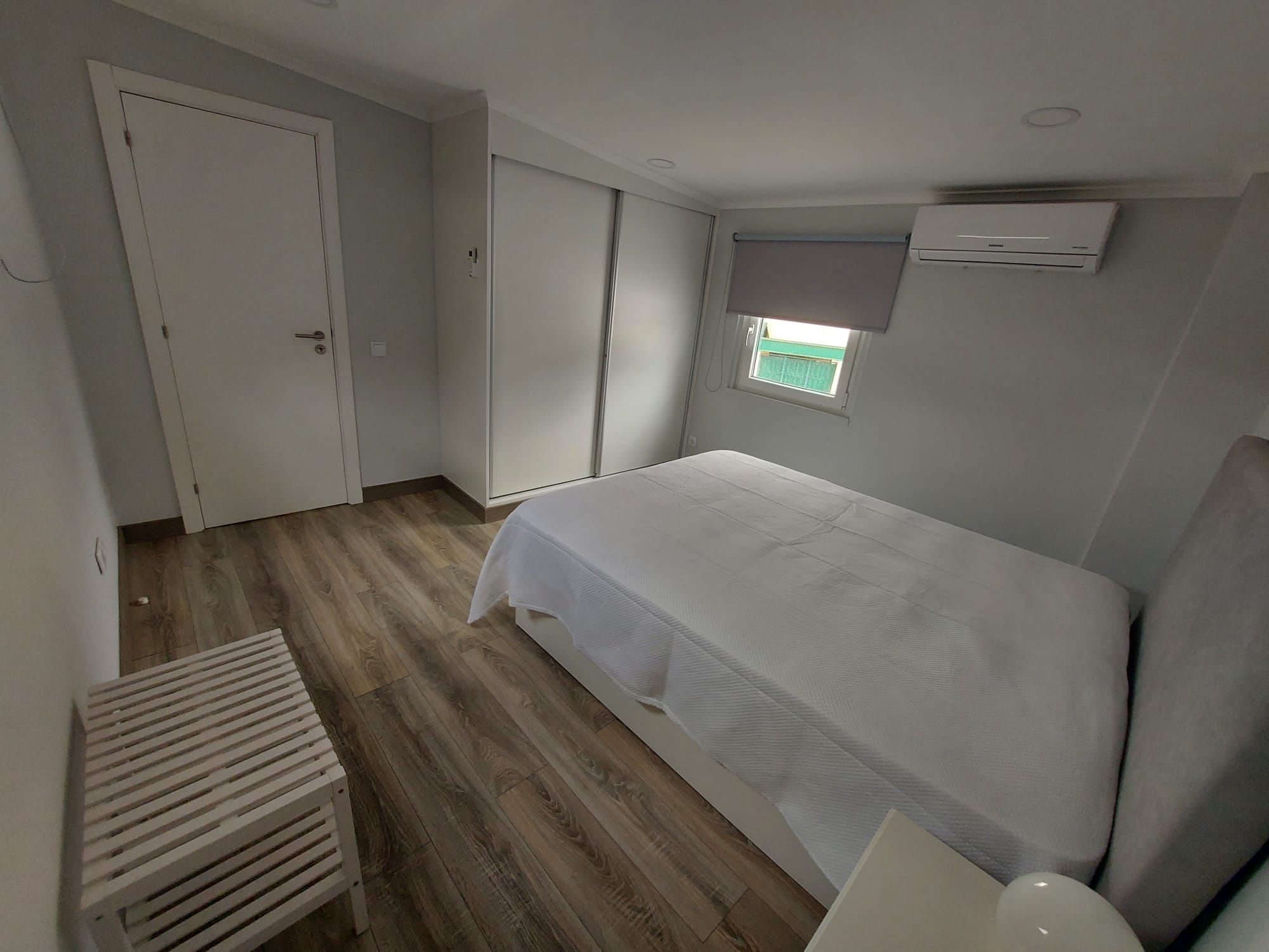 Aroeira House  Moradia T3 c/ Jacuzzi