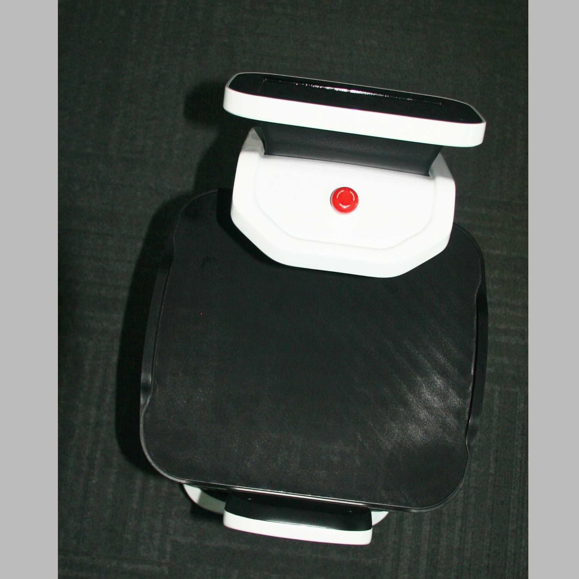 AX1612 Mars – Autonomiczny Robot Kelner