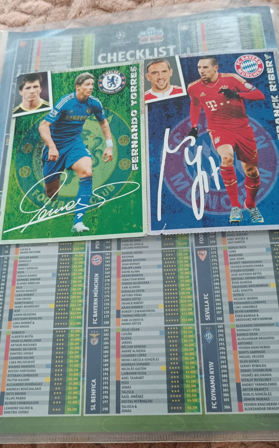 Karty piłkarskie match attax