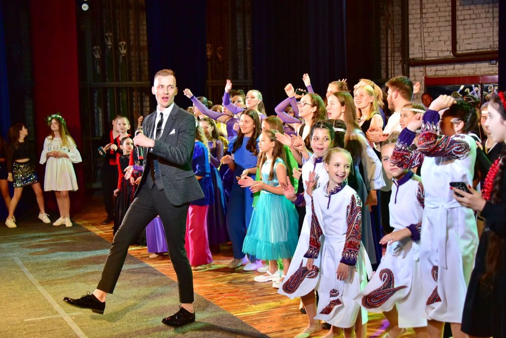 Ведучий та діджей DJ для вашого свята. НЕДОРОГО!