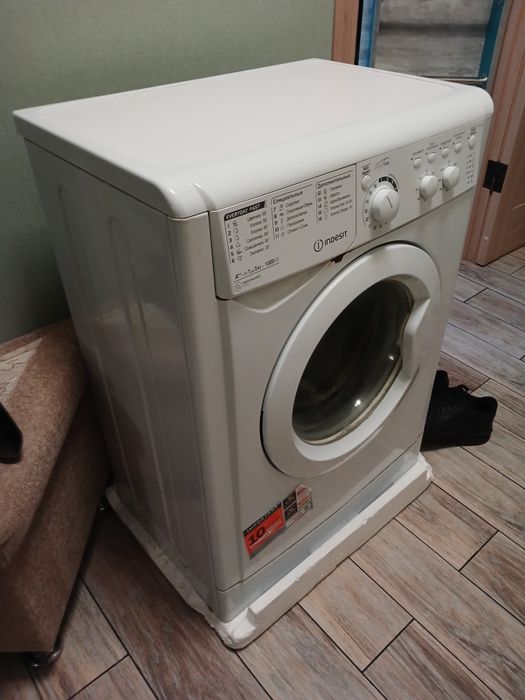 Пральна машина індезіт