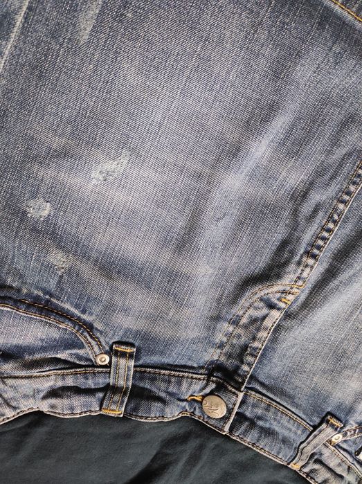 Krótka jeansowa spódniczka ciążowa H&M Mama rozmiar M z przetarciami