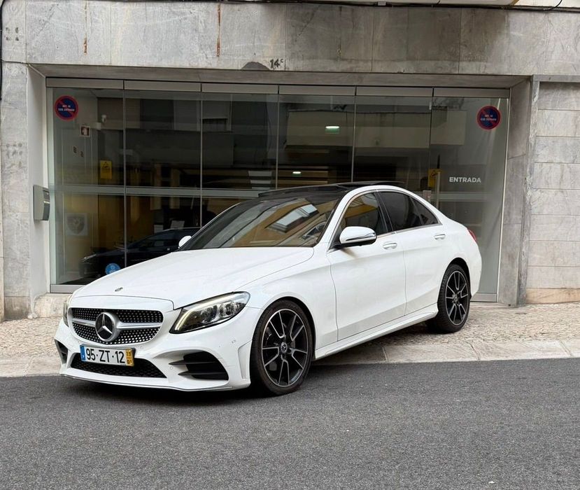Mercedes-Benz C 220 d 9G-TRONIC AMG Line