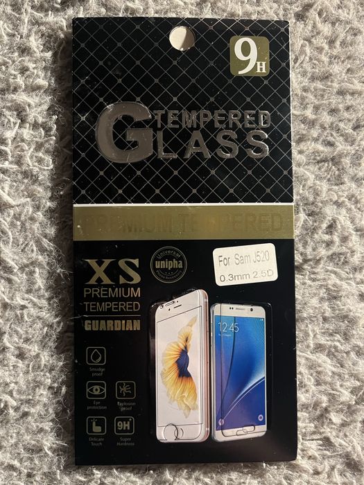 Szkło hartowane SAMSUNG J520 nowe