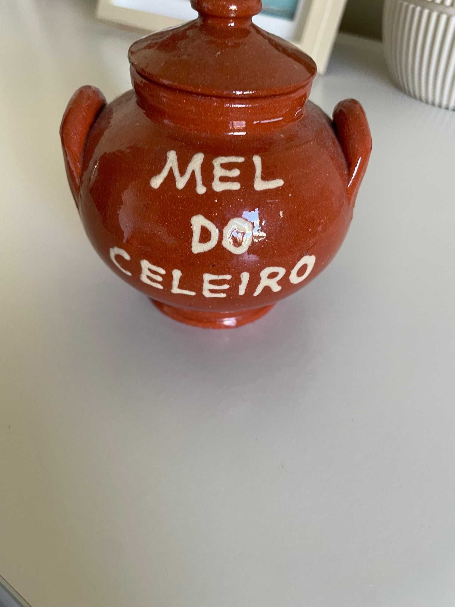 Pote pequeno para mel