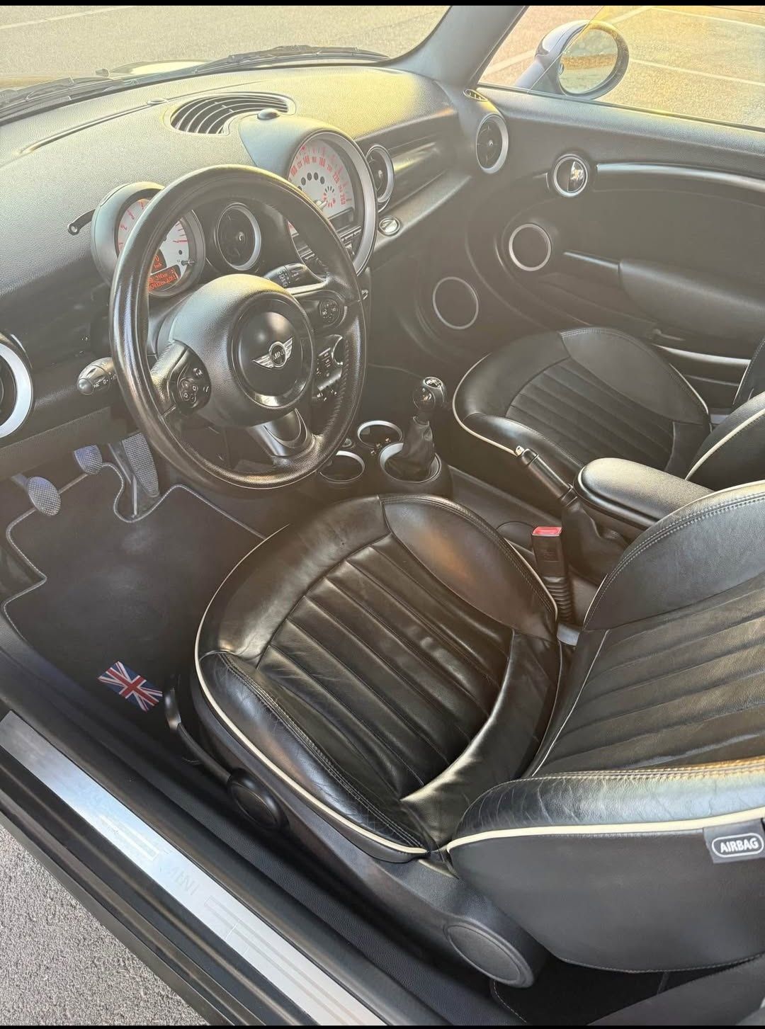 Mini Cooper 1.6d R56