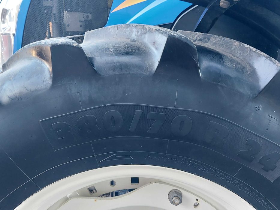 New Holland t4 85 / 105 koni  brutto FV 23%