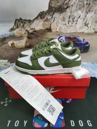 Nike Dunk Low Medium Olive 39