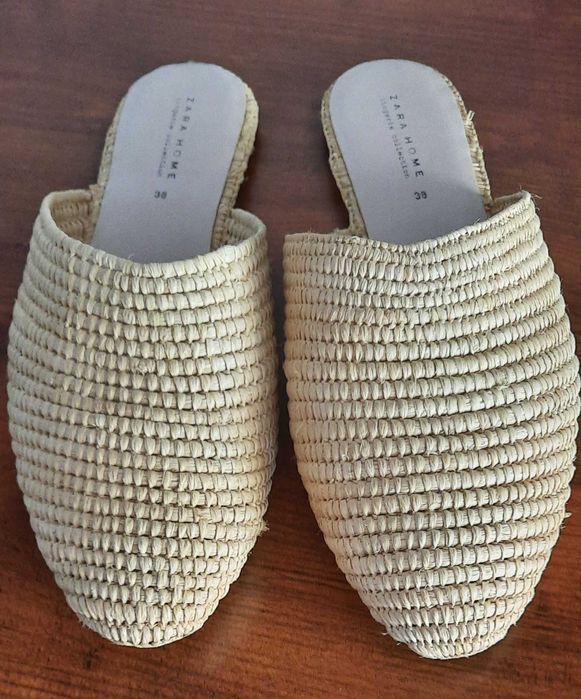 Zara - letnie klapki