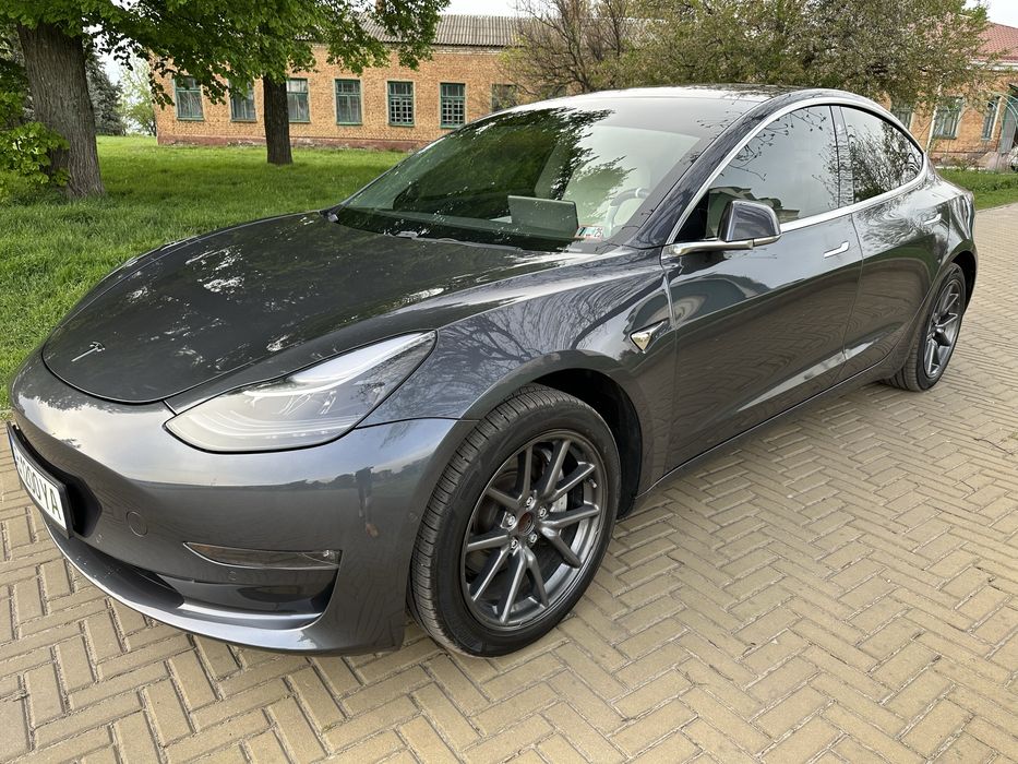 Tesla 3 Standard Range Plus Тесла 2019