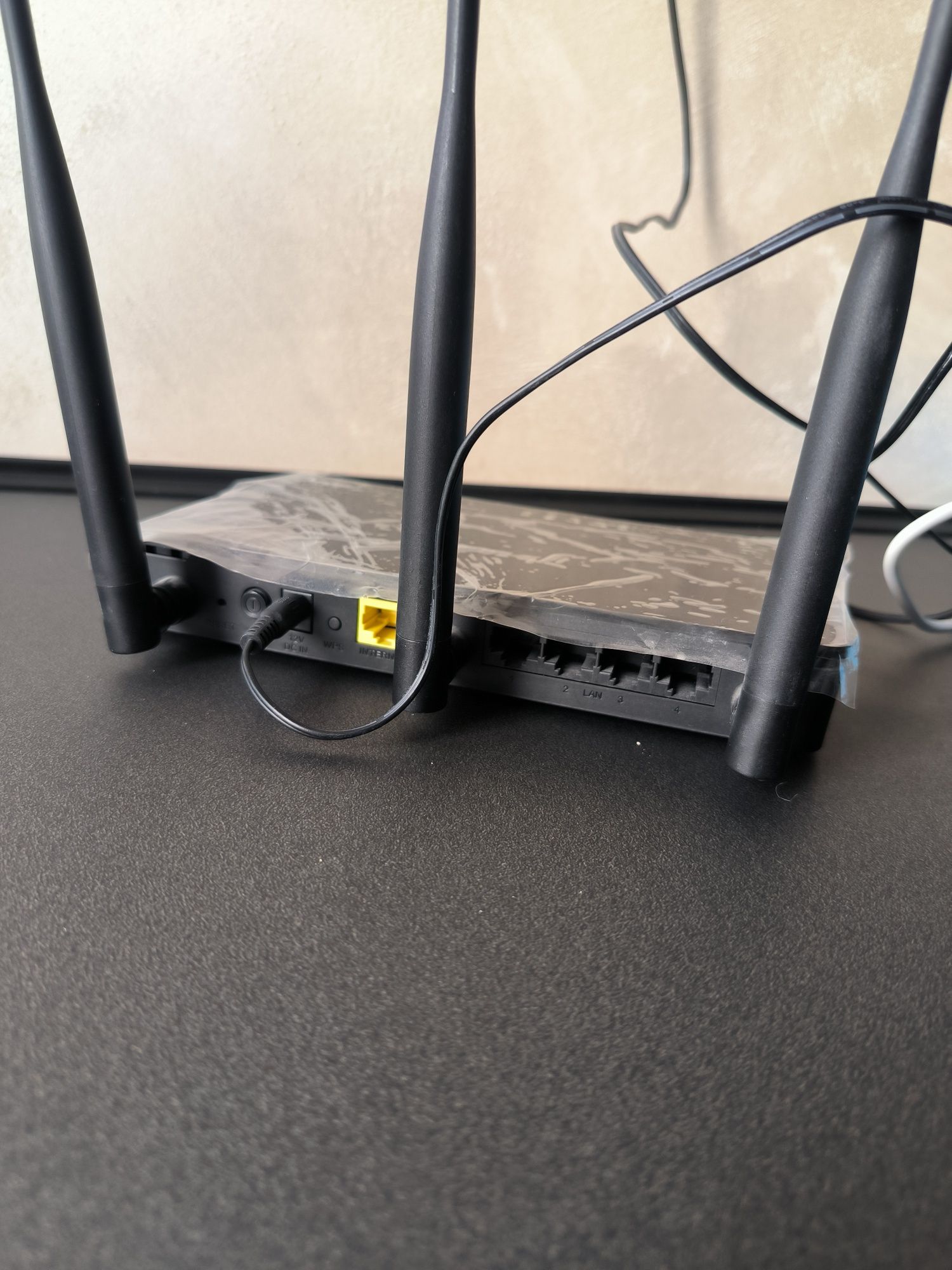 Router Wi-Fi D-Link DIR-809