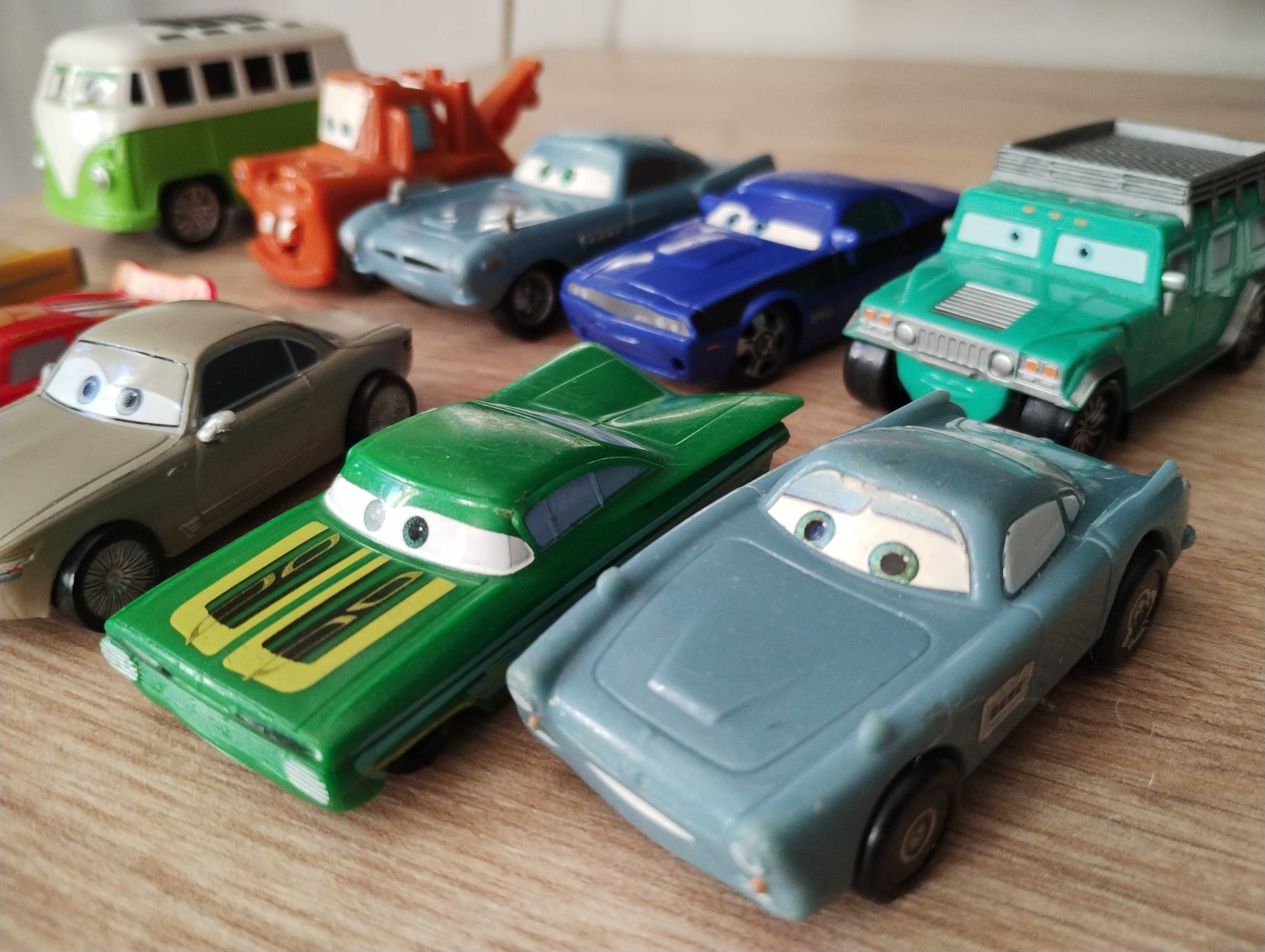 10x Auta Cars Zygzak McQueen Pixar Disney
