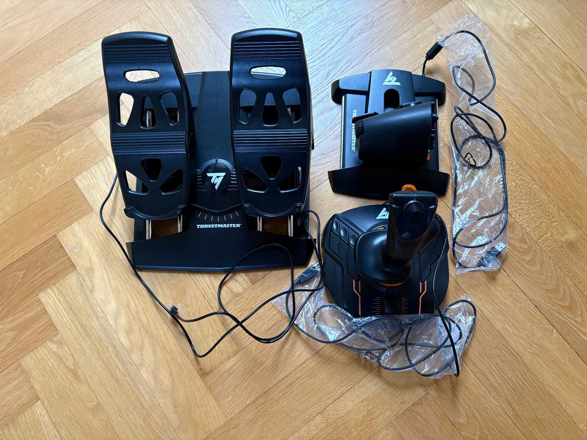 Thrustmaster T.16000M (używane)