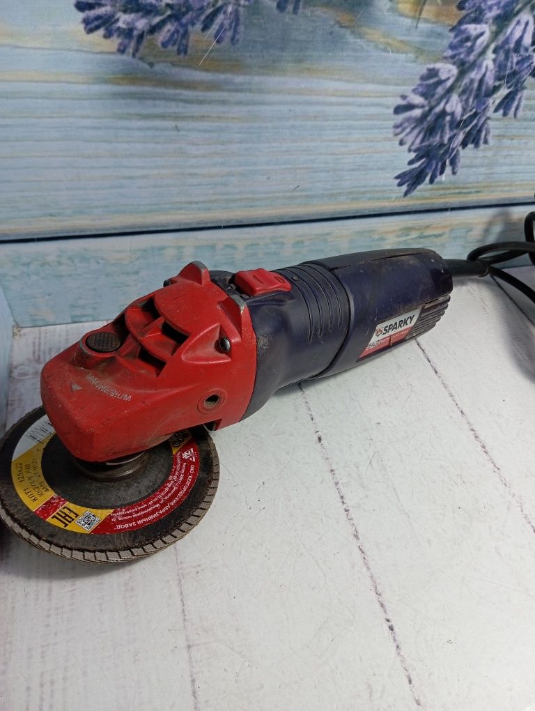 Болгарка sparky m750