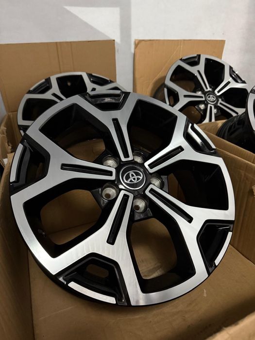 NOWE alufelgi 17” Toyota Auris Avensis C-HR Corolla Rav4 Camry