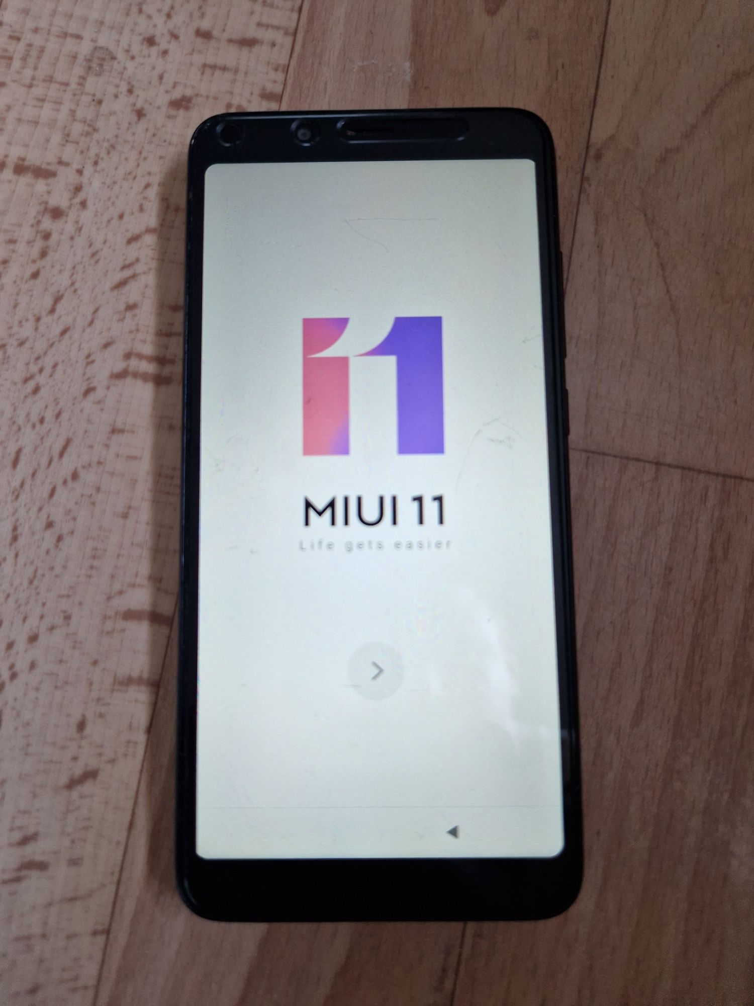 Xiaomi Redmi 7A + obudowa