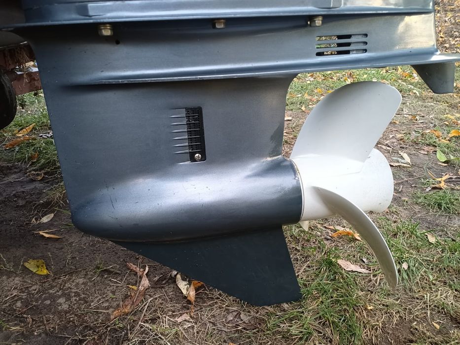 Лодочний  мотор Yamaha 100.