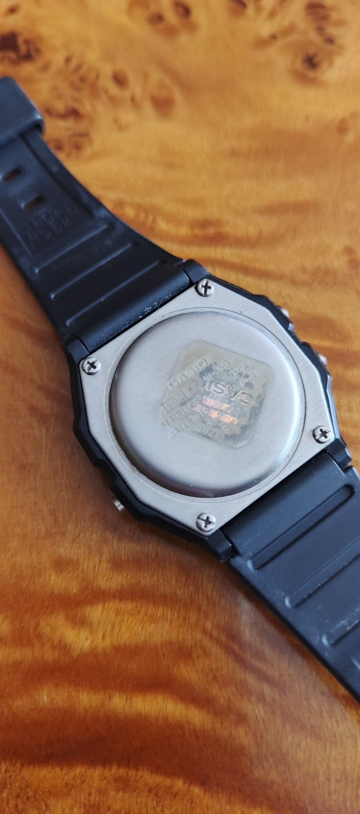 Zegarek Casio W-59