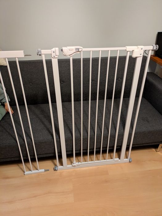 Barreira de segurança extensível para criança e animais