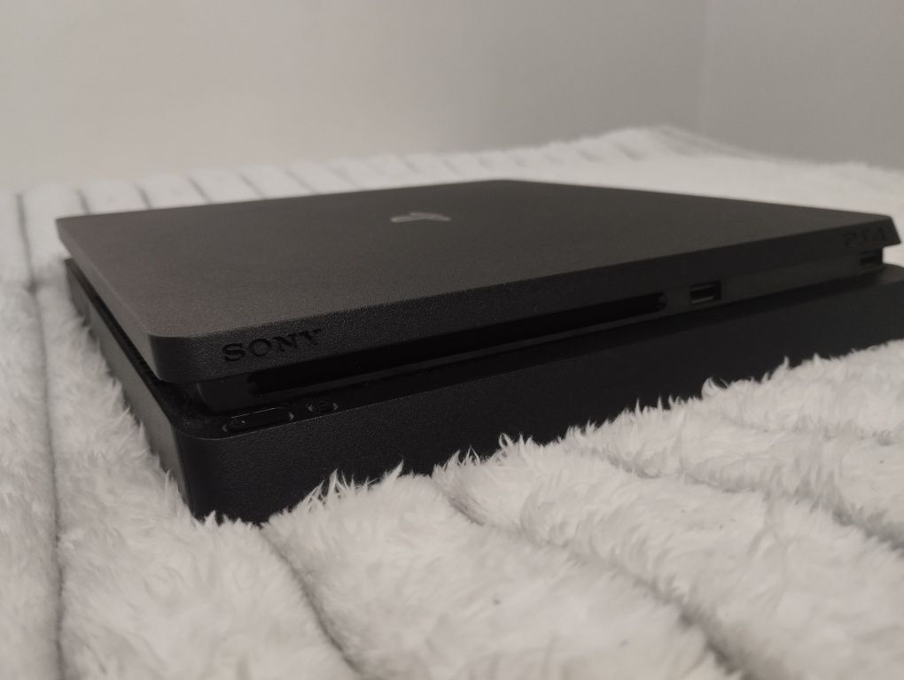 Vendo Playstation 4