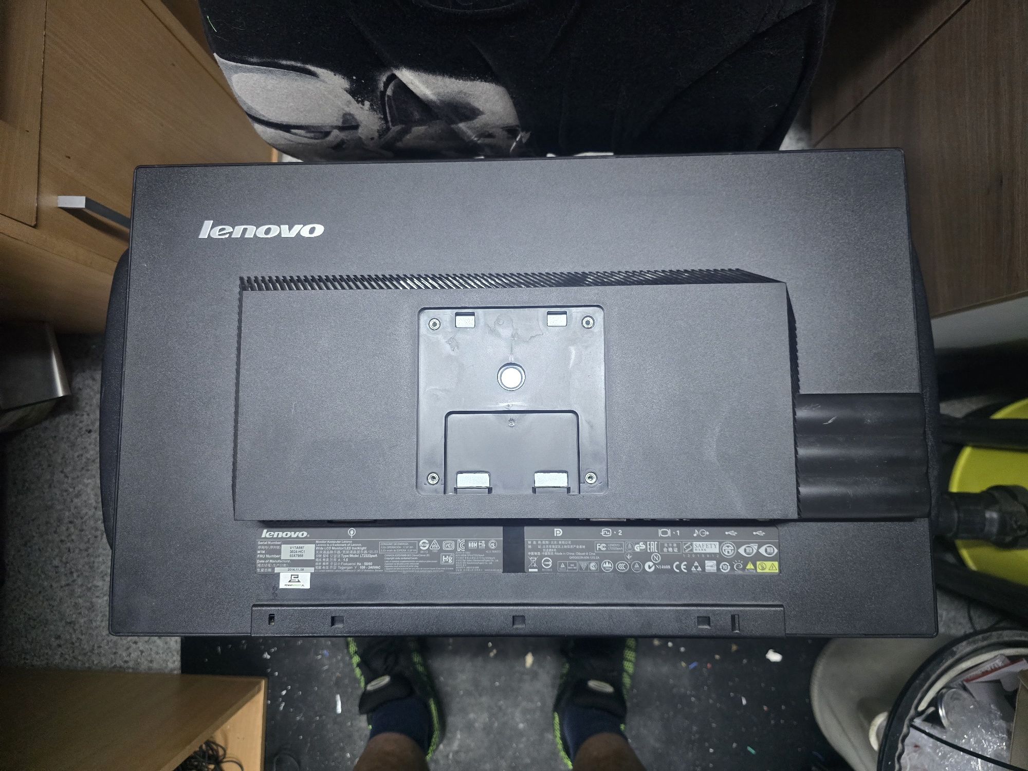 Sprzedam monitor Lenovo