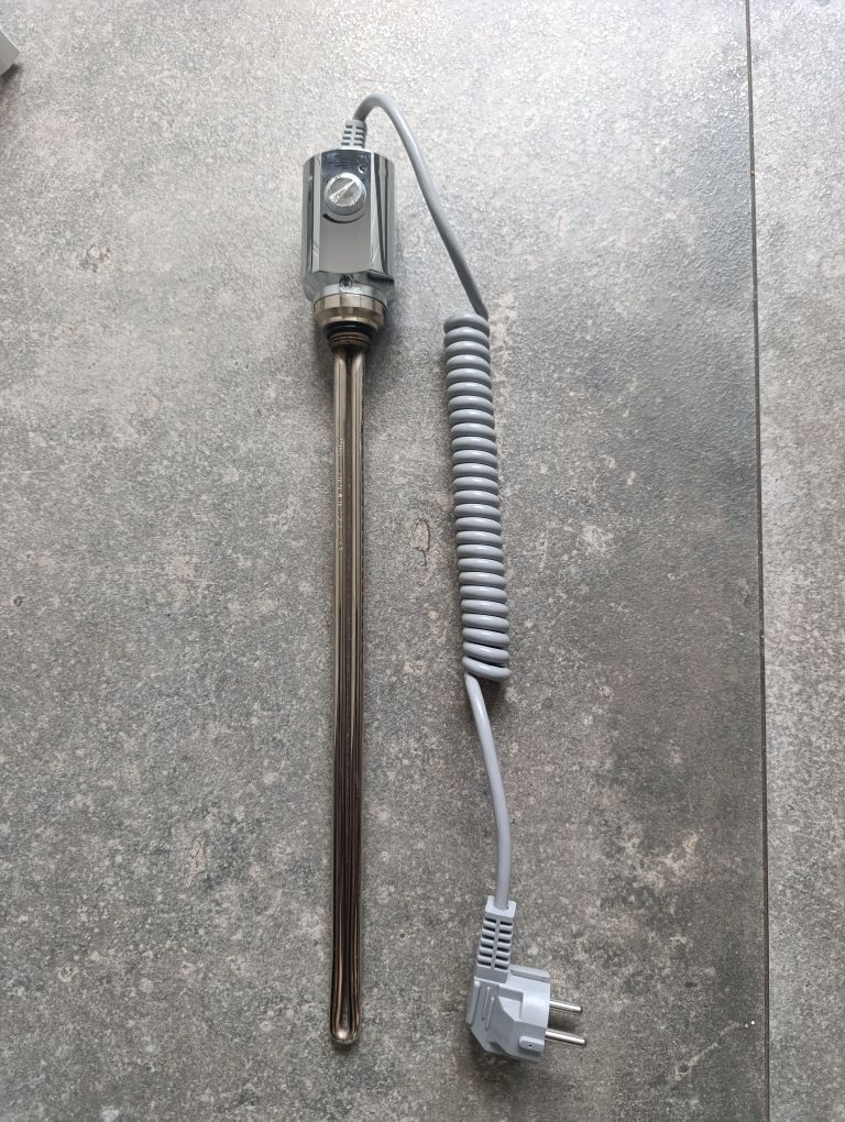 Grzałka elektryczna 900W do grzejnika