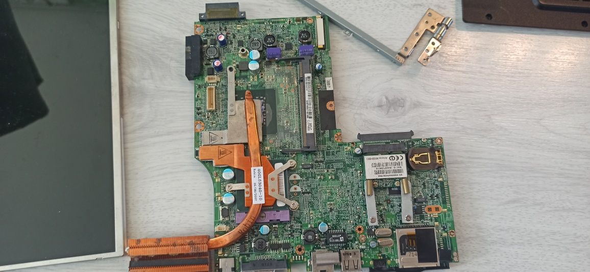 Amilo pi 2515 fujitsu siemens części zawiasy, płyta główna, zasilacz