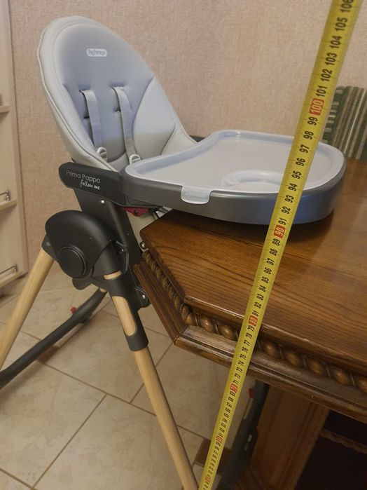 Стільчик для годування італійської фірми Peg Perego