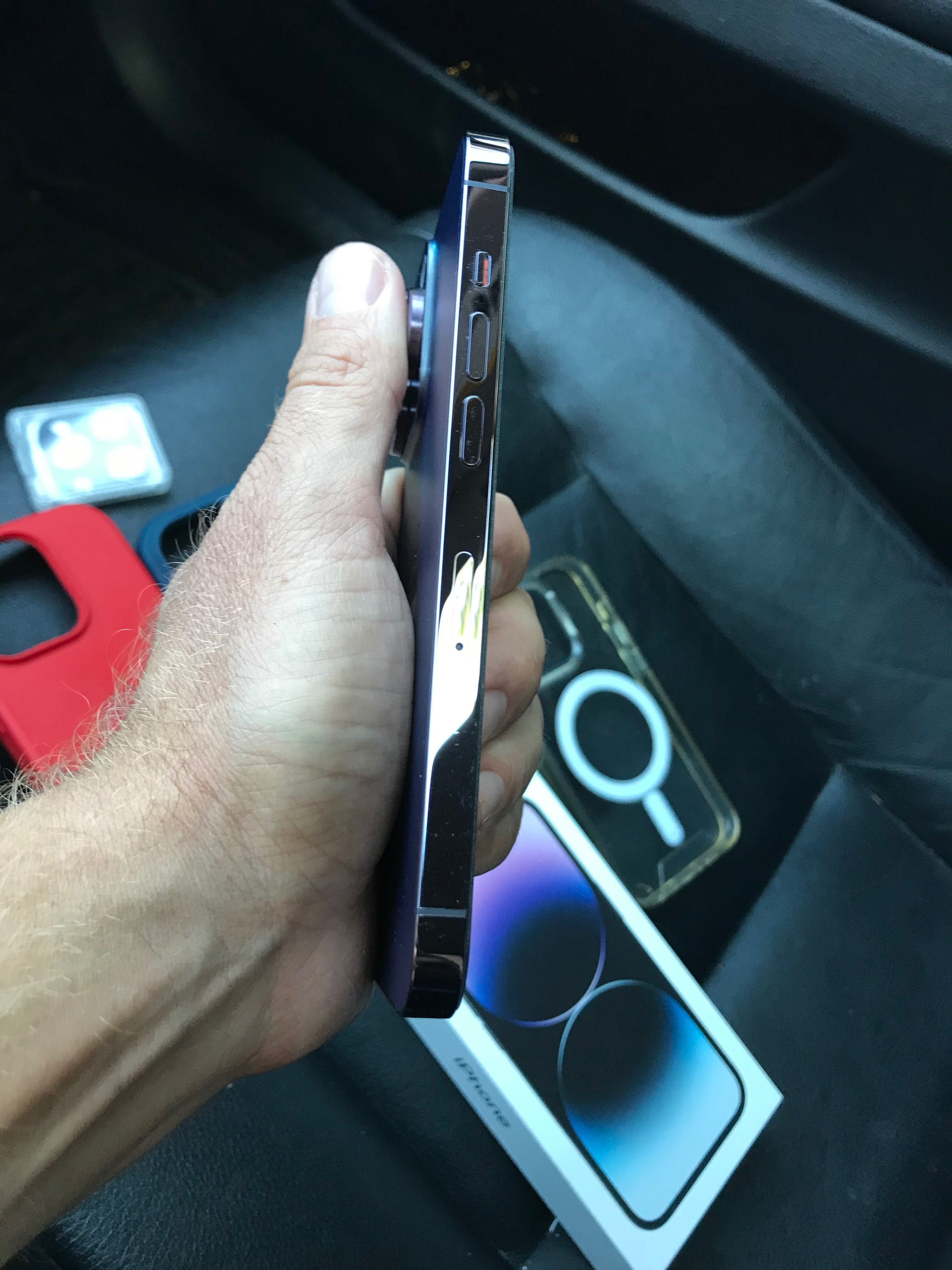 Продам IPhone 14 PRO Deep Purple на 128 gb