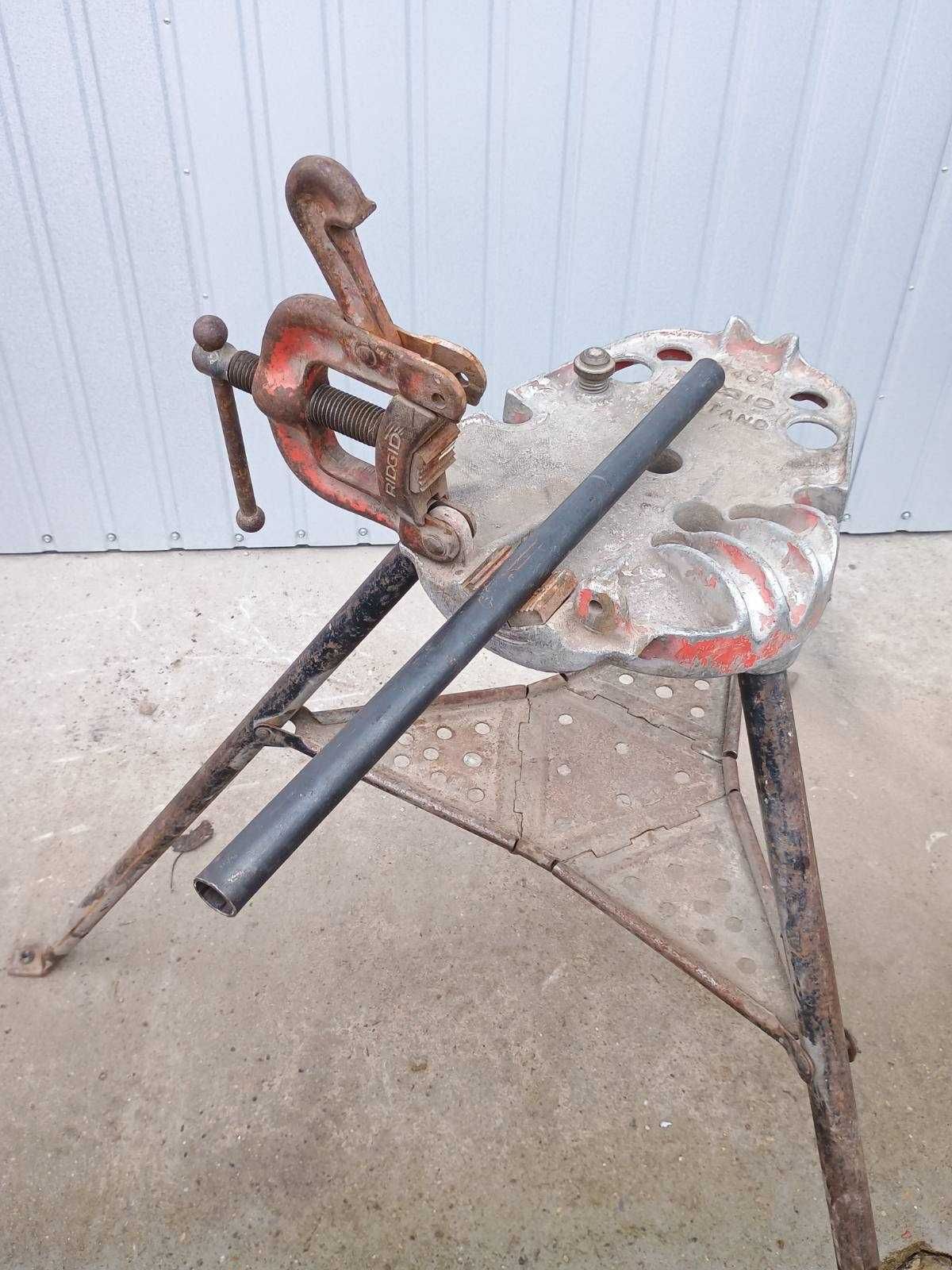 Ridgid TRISTAND 40A imadło jarzmowe do rur na trójnogu stół