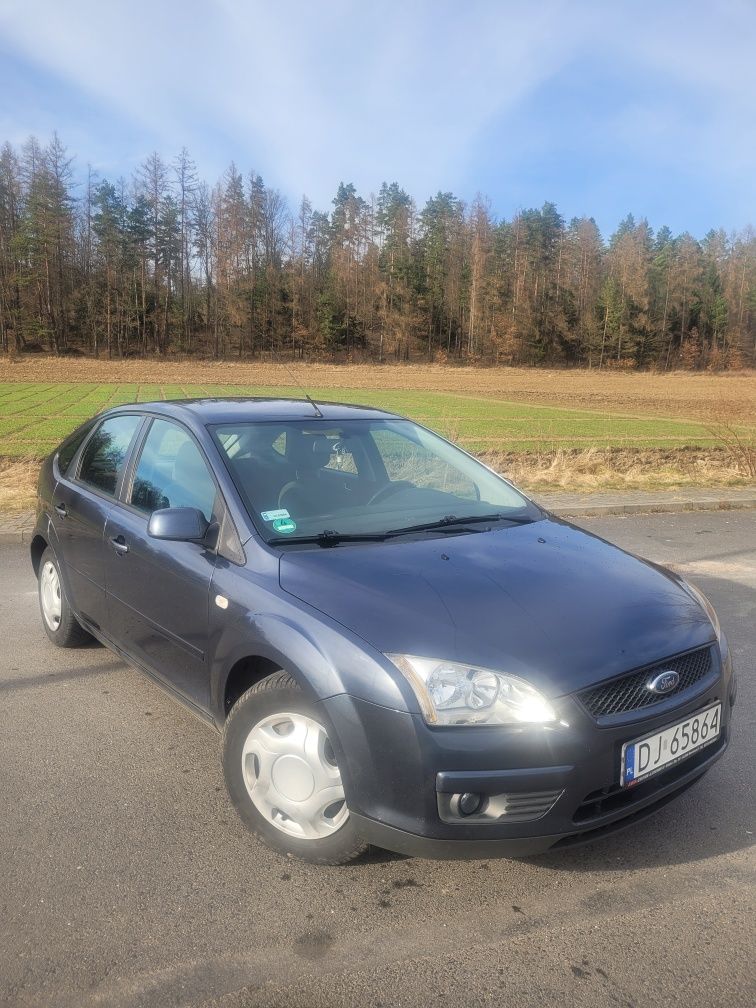 Ford focus 1.8 benzyna