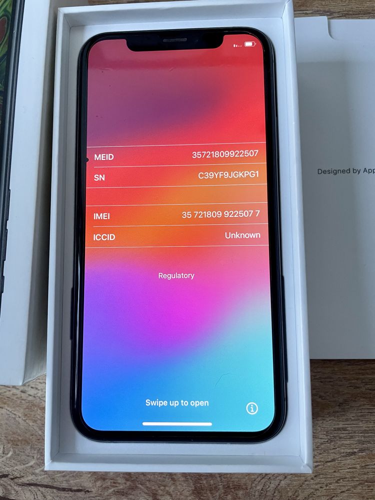 iPhone XS space grey
