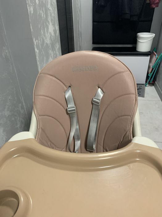 Krzeslo do karmienia