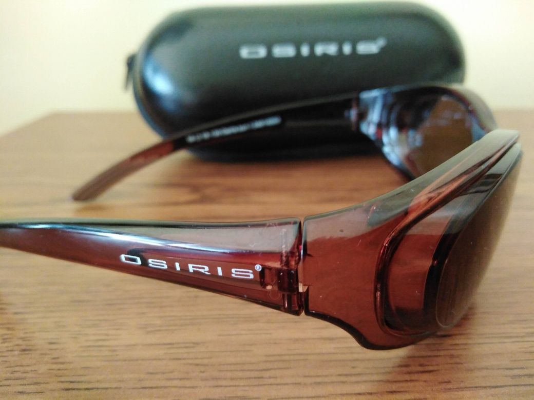Okulary przeciwsloneczne firmy Osiris