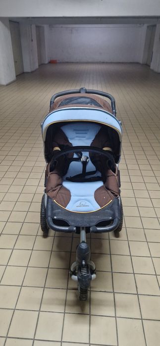 Carrinho de bebé- bebé confort