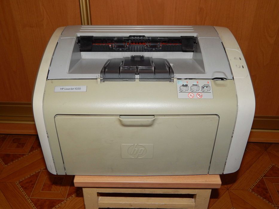 Принтер лазерний HP 1020