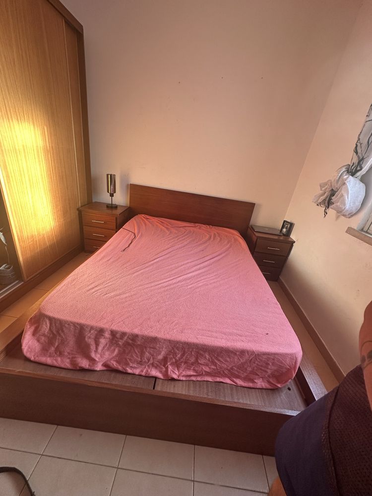 Cama de casal madeira