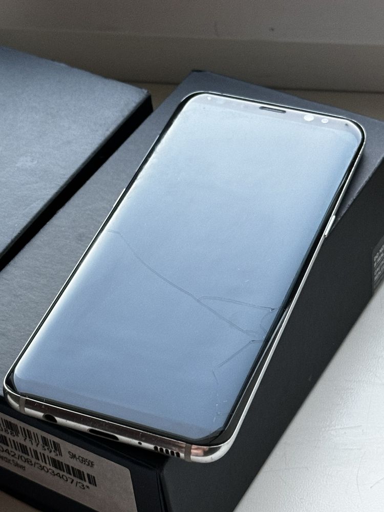 Мобільний телефон Samsung Galaxy S8