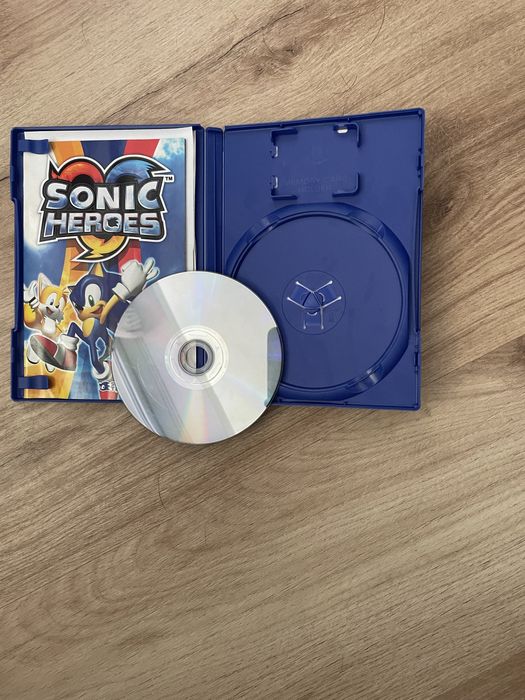Jogo Sonic Heroes Playstation 2 (CIB)